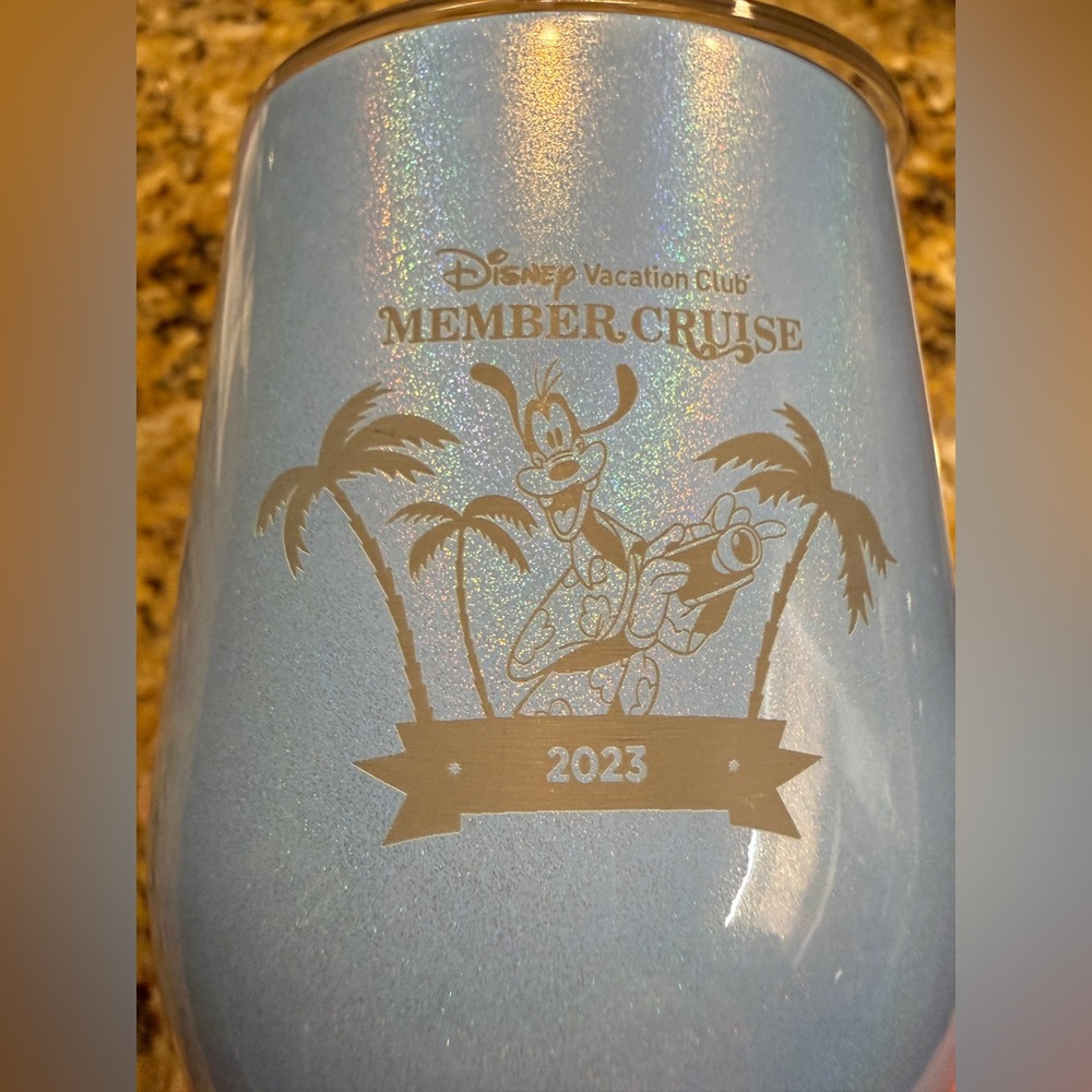 Disney Corkcicle blue rainbow shimmer 12 oz aluminum cup with lid 2023 DVC NWOT